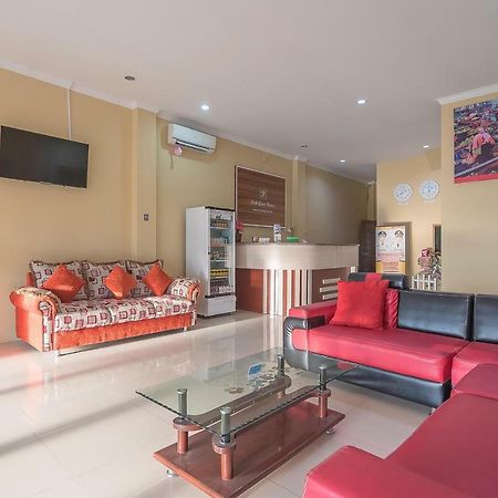 Reddoorz Plus Near Syamsudin Noor Airport 3 Banjarbaru Ngoại thất bức ảnh